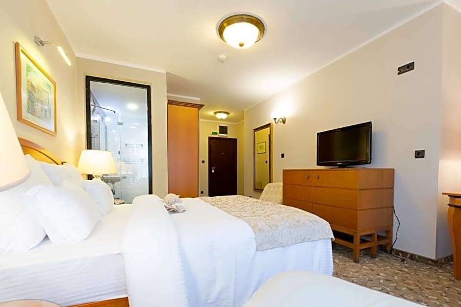 Hotel Sterling Garni