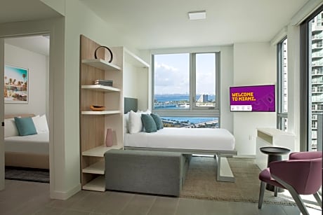 1 Bedroom Double Queen