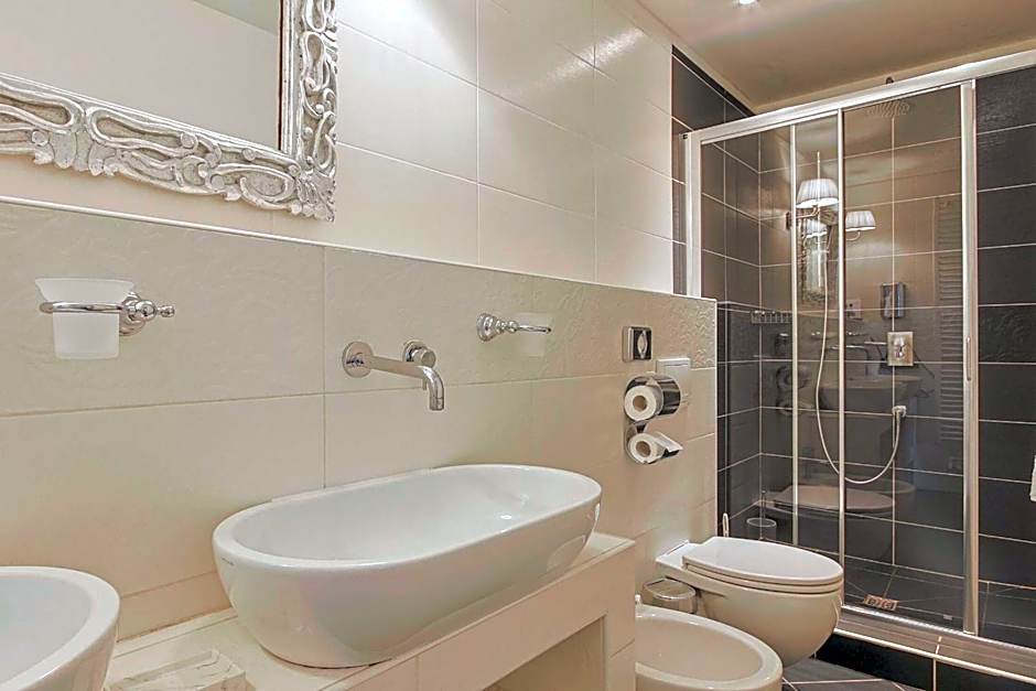 Hotel Villa Sermolli