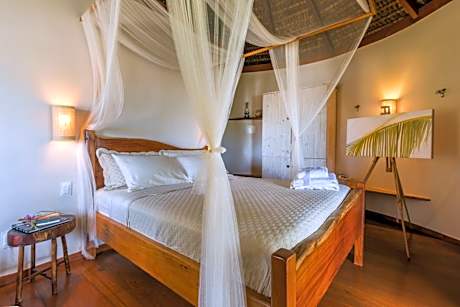 Bungalow - Beach Front