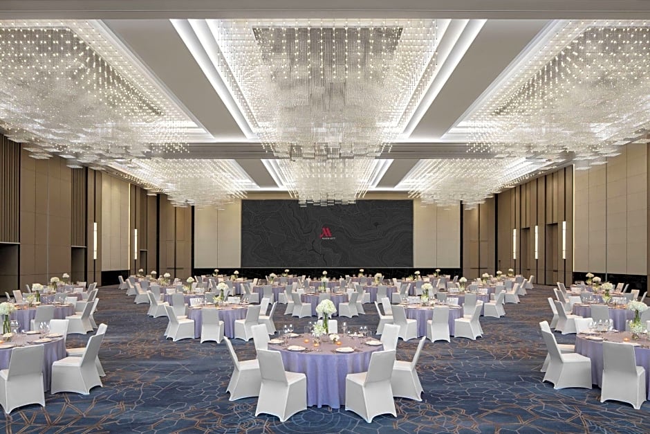 Zhangjiagang Marriott Hotel