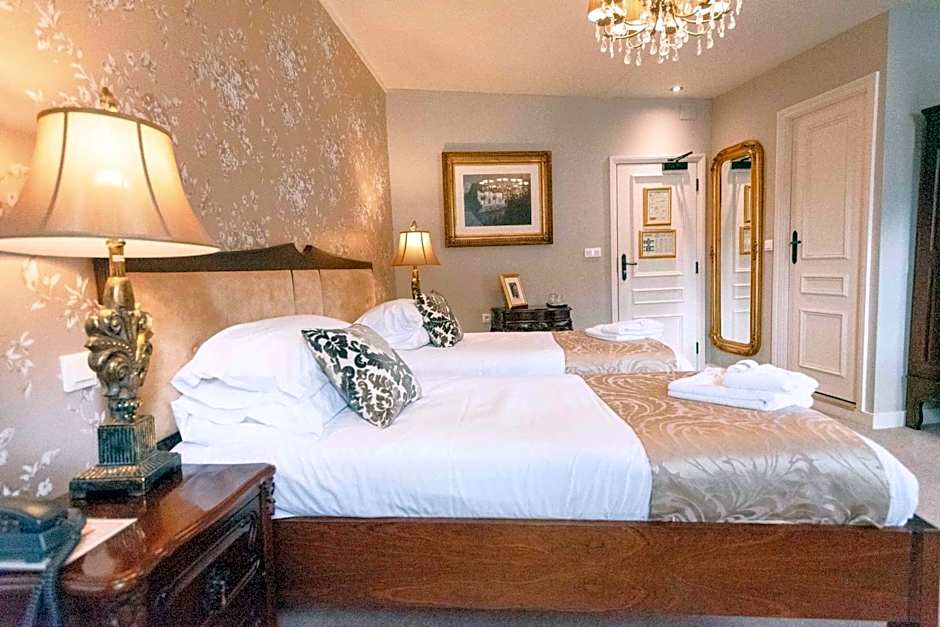 Logis Hotel De France