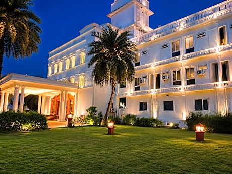 Bon Sejour Hotel