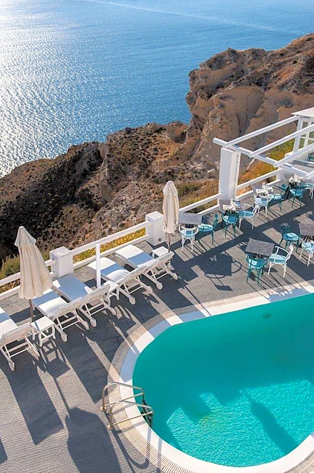 Artemis Suites Hotel