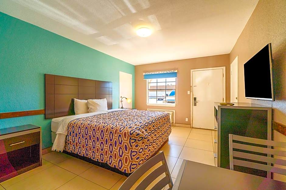 Woodfield Inn & Suites Hotel O, Yoakum TX 111