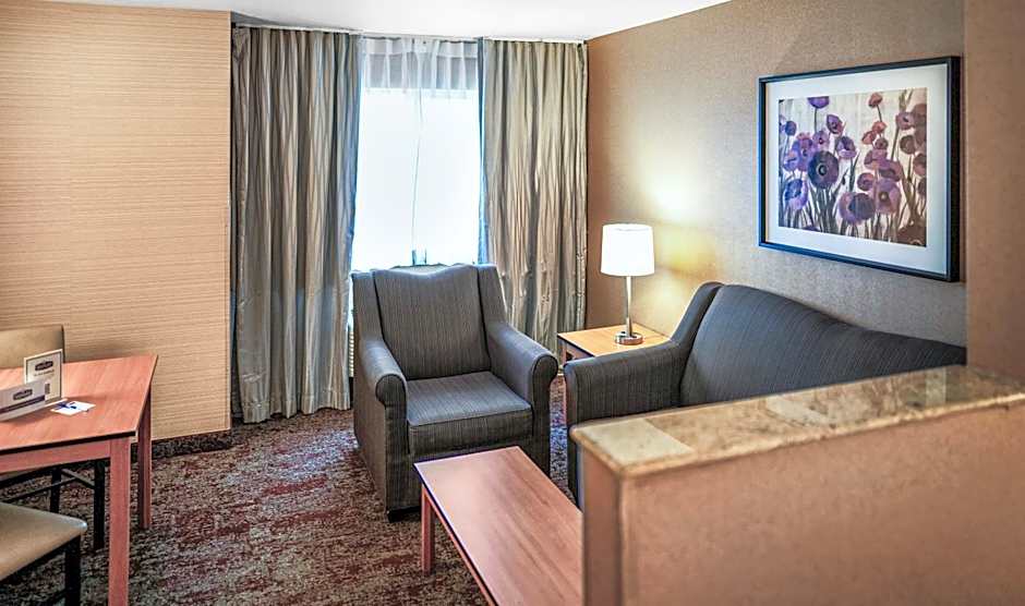 Crystal Inn Hotel & Suites - Midvalley