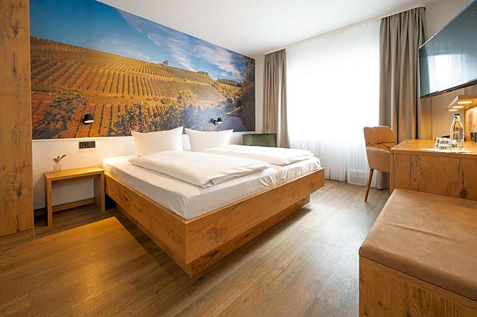 Hotel & Gasthaus Lowen