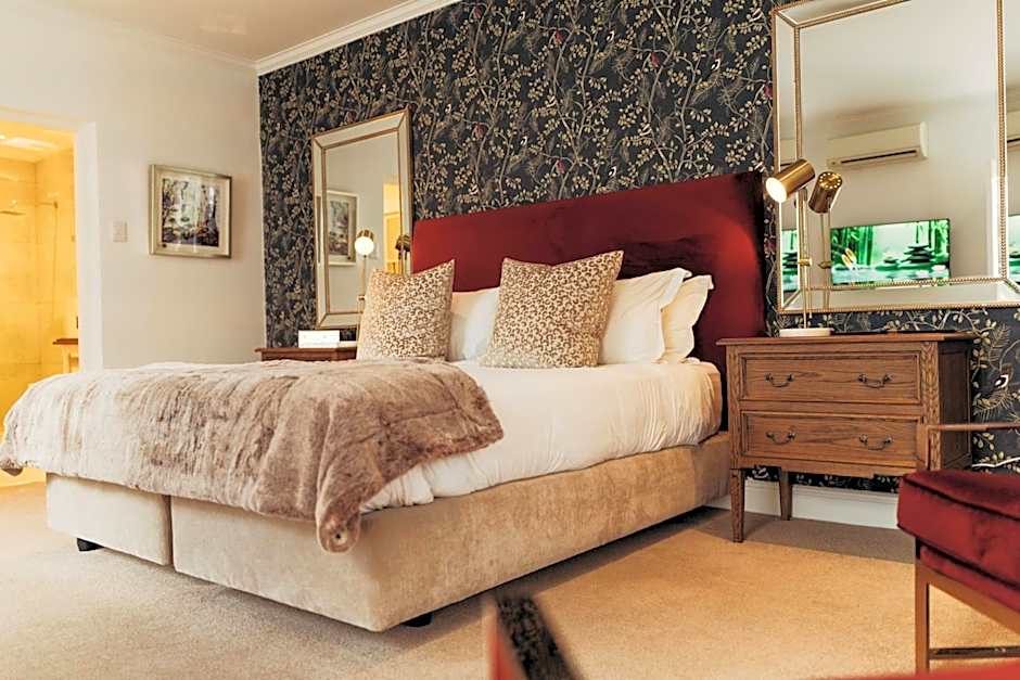 Les Chambres Guest House