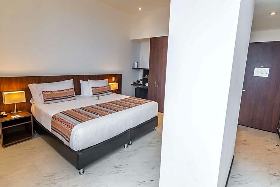 Best Western Plus Santa Marta Hotel