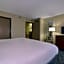 Holiday Inn Express & Suites Fayetteville University of Arkansas Area By IHG