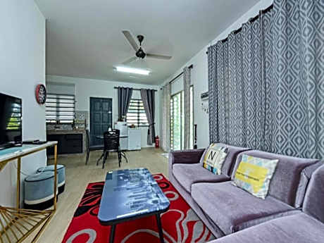 OYO HOME 90682 Liliz Mambang Farmstay