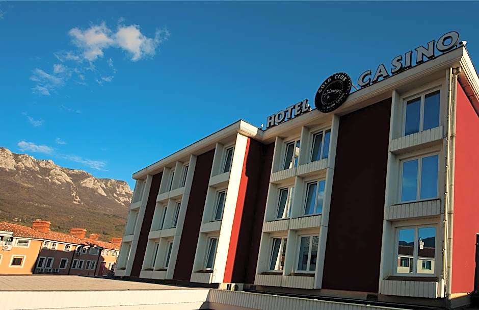 Hotel Gold Club