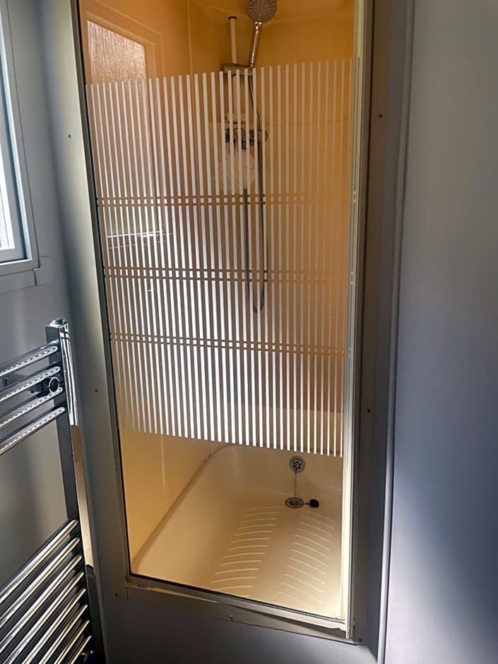 Hilltop Hideaway 2 Bed Caravan with Panoramic Town Scenery in Aberystwyth Holiday Village F8