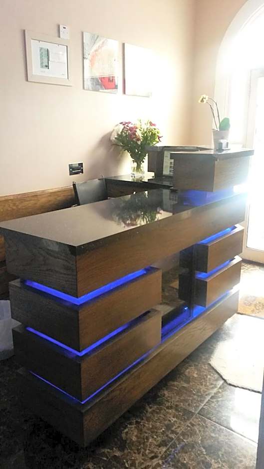 The Crystal Lodge Hotel