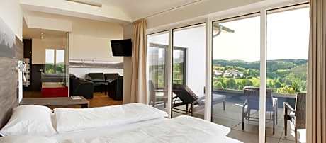 Suite with Balcony