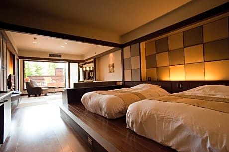 Room with Tatami Area and Open-Air Bath - Buffet Breakfast + Kaiseki Dinner Included