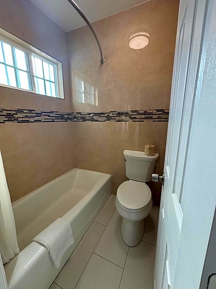 Economy Inn - Burbank Airport