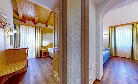 Suite with Balcony