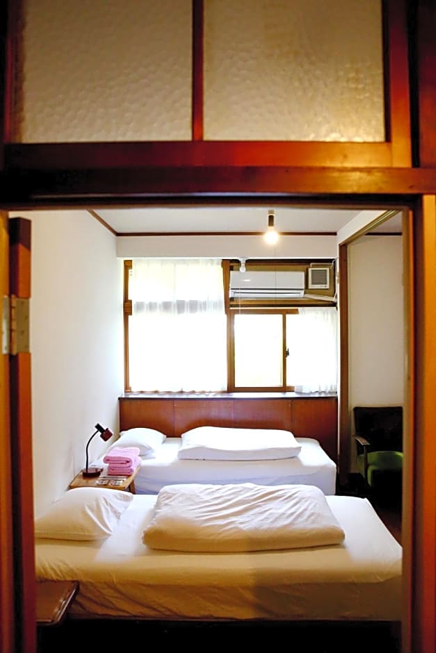 Yuzan Guesthouse