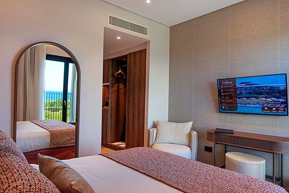 Hotel Delfinia