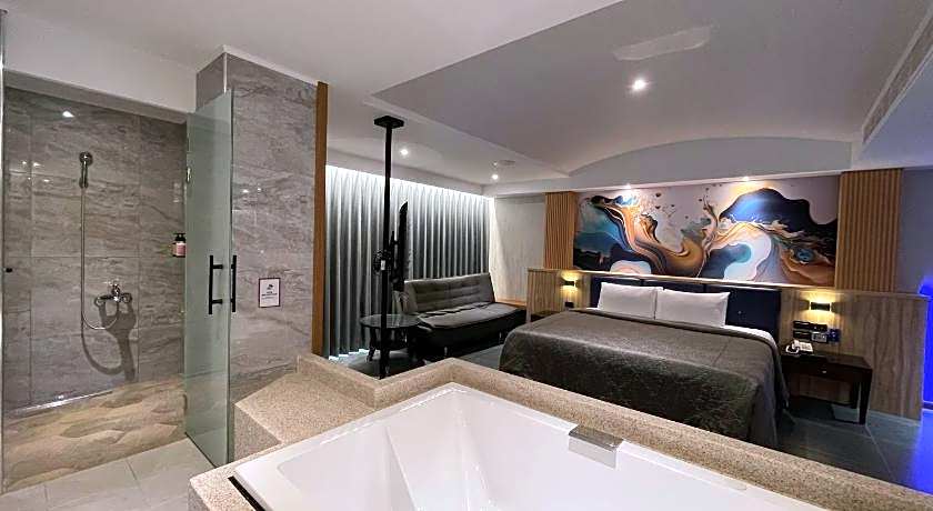 King & Princess Motel Ii