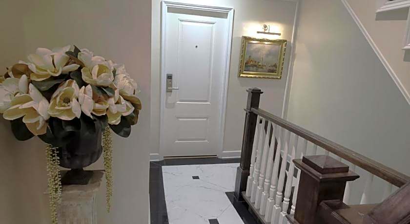 Double Bed Hotel