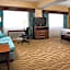 Holiday Inn Hotel & Suites Overland Park-West By IHG
