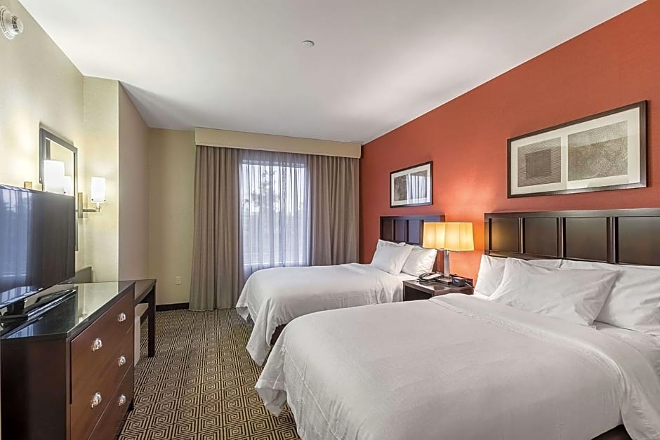 Embassy Suites By Hilton Elizabeth-Newark Airport