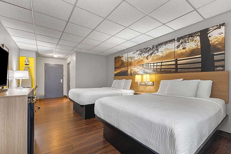 Days Inn by Wyndham Madisonville