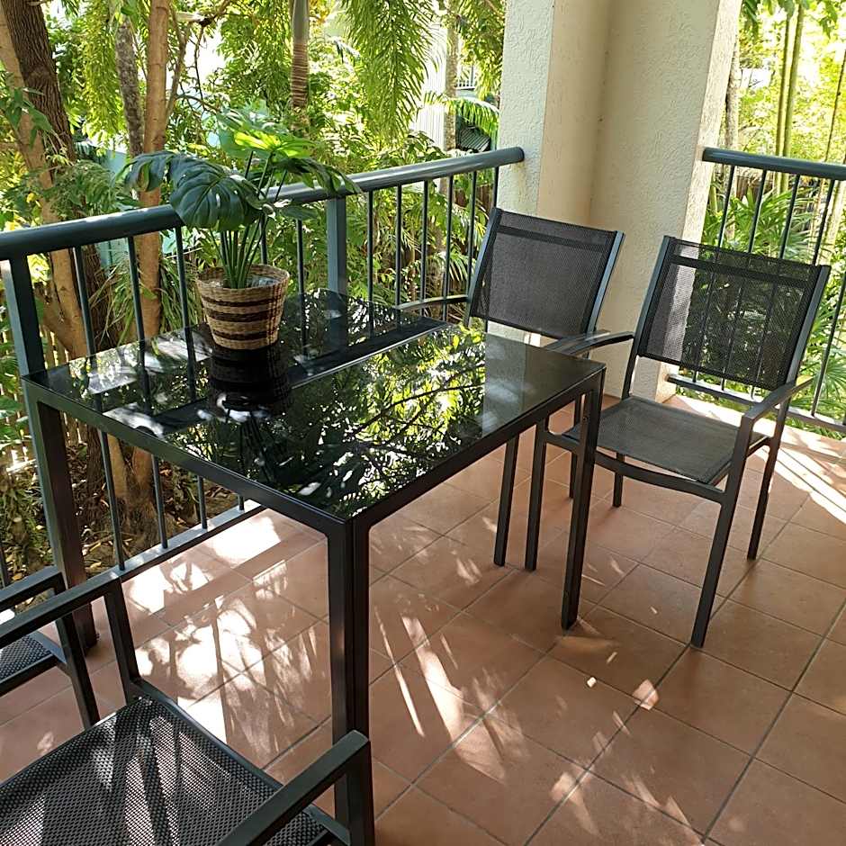 Nautilus Holiday Apartments