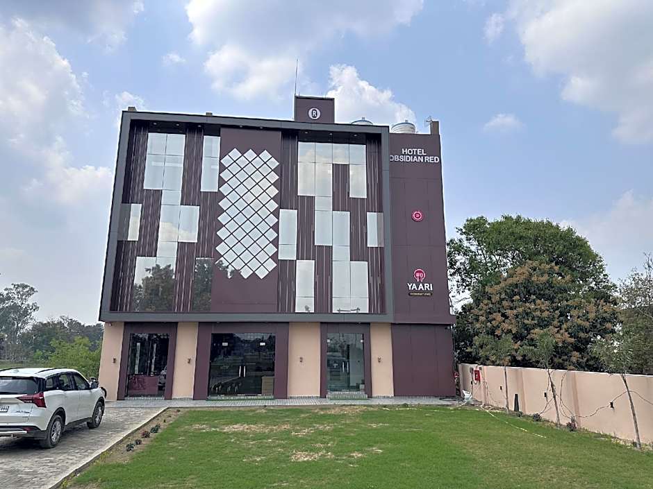 Hotel Obsidian Red