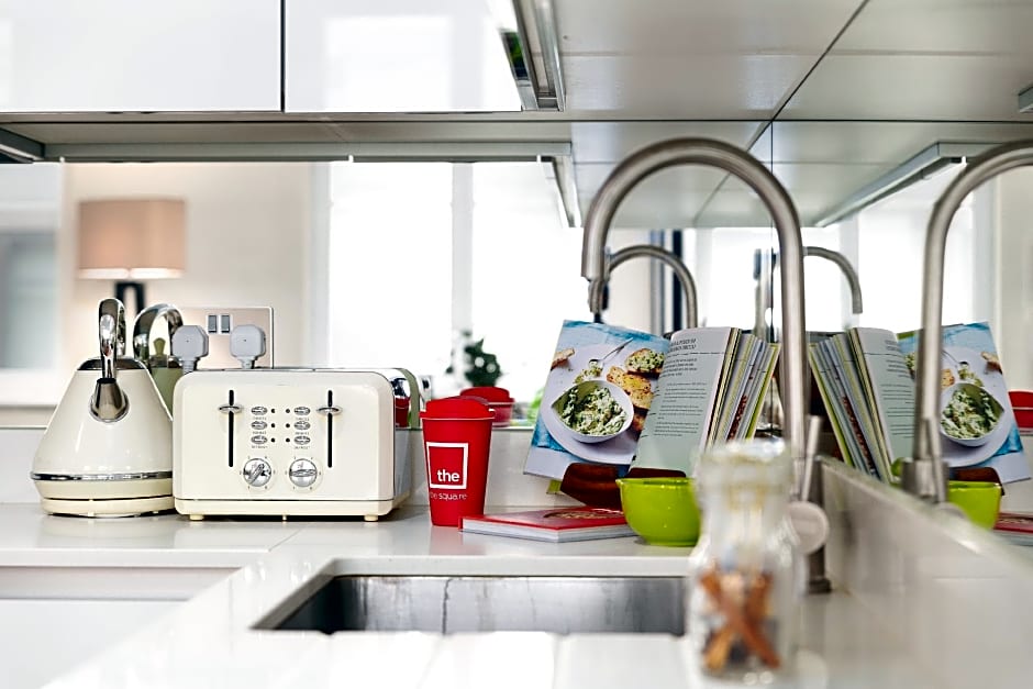 One Bedroom Serviced Apartment in Holborn, Chancery Lane