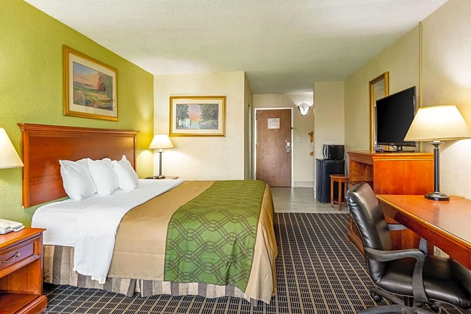 Rodeway Inn Central