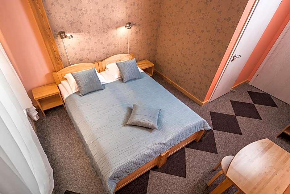 Abzali Hotel and Restaurant with self check-in