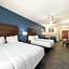 Best Western Plus Lake Dallas Inn & Suites