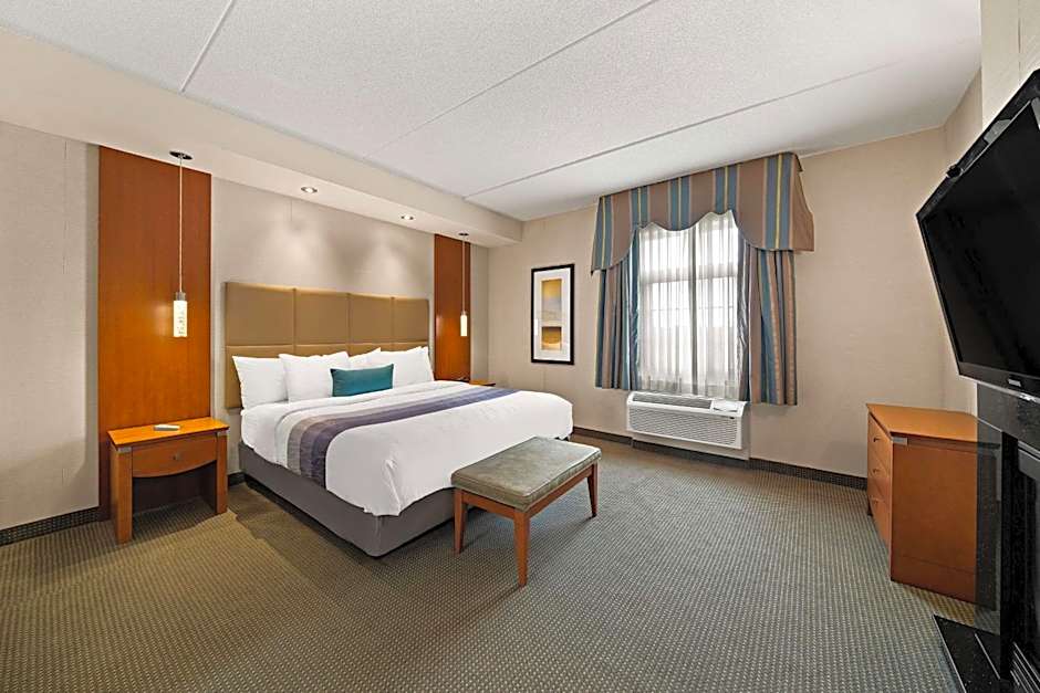 Best Western Plus Orangeville Inn & Suites