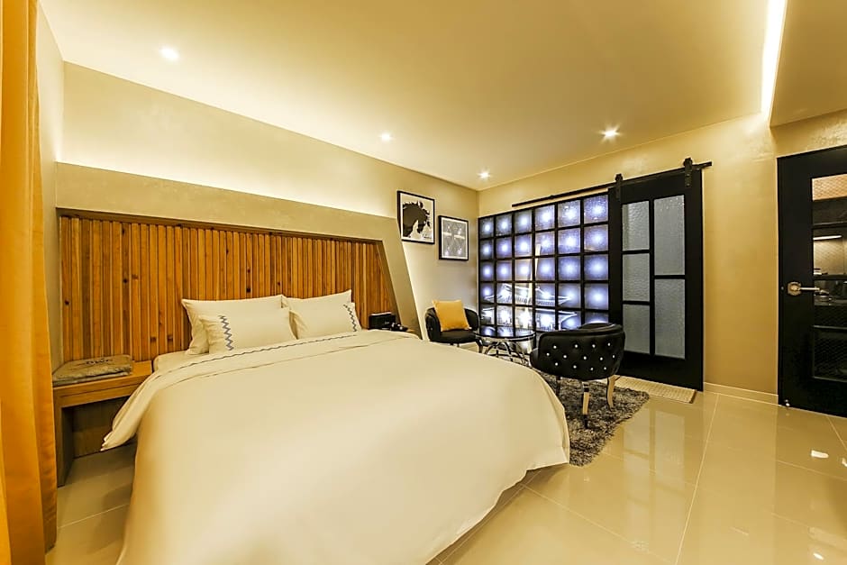 Jeonju Lime Hotel