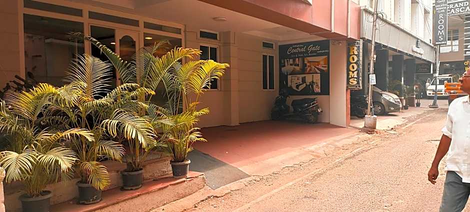 Central Gate – Chennai, IL