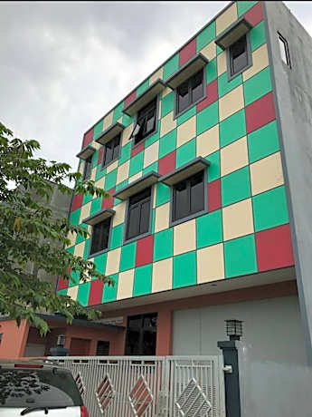 SPOT ON 91336 Guesthouse Tarumanegara