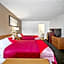 OYO Hotel Junction TX I-10