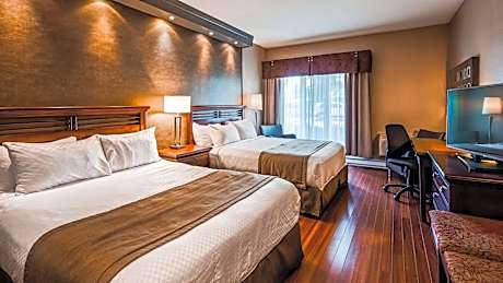 Queen Room with Two Queen Beds