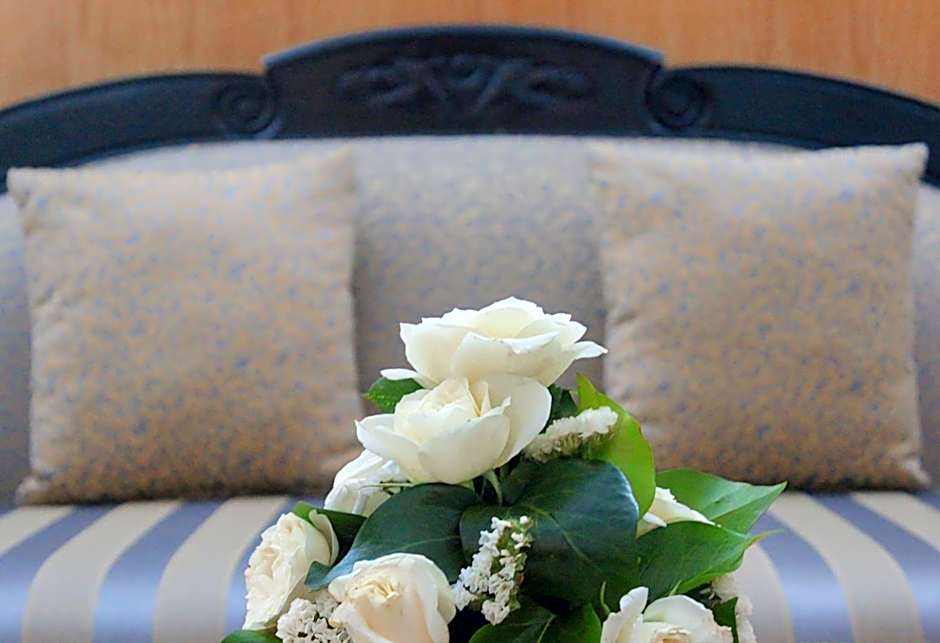 Majliss Hotel Downtown