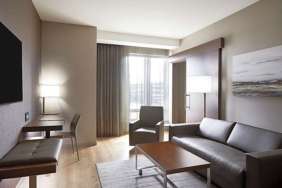 AC Hotel by Marriott Bloomington Mall of America