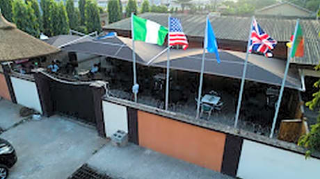 Esporta Suites Agidingbi.