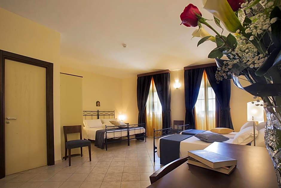 Al Pescatore Hotel & Restaurant