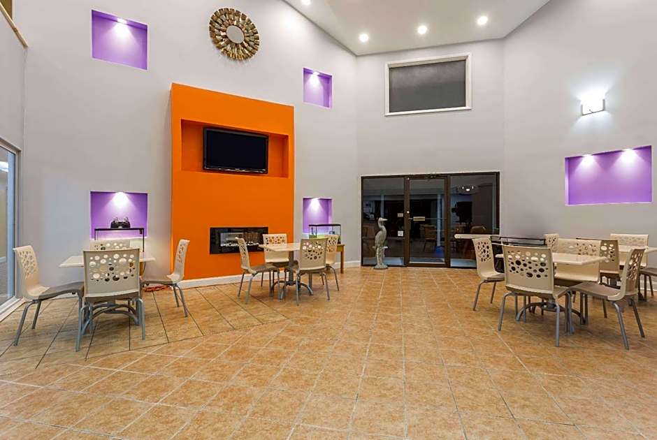 Days Inn by Wyndham Chincoteague Island