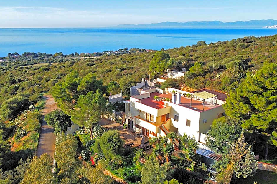 Villa Bella Salmagi - Surya Sardinia Holidays & Yoga