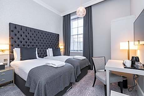 Mansion House Twin room