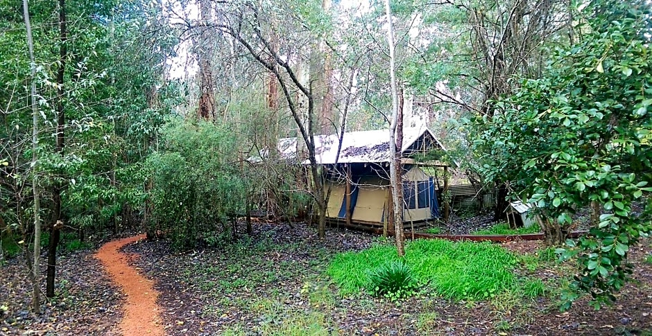 Black Cockatoo Lodge