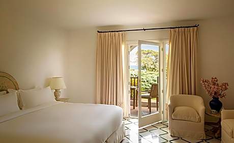 Deluxe Garden Room